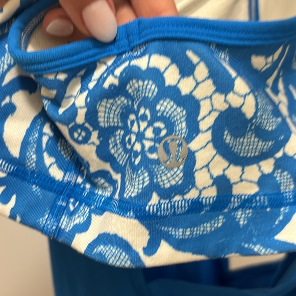 Lululemon No Limits Tank with built in sports bra Sz 6 - Picture 5 of 5